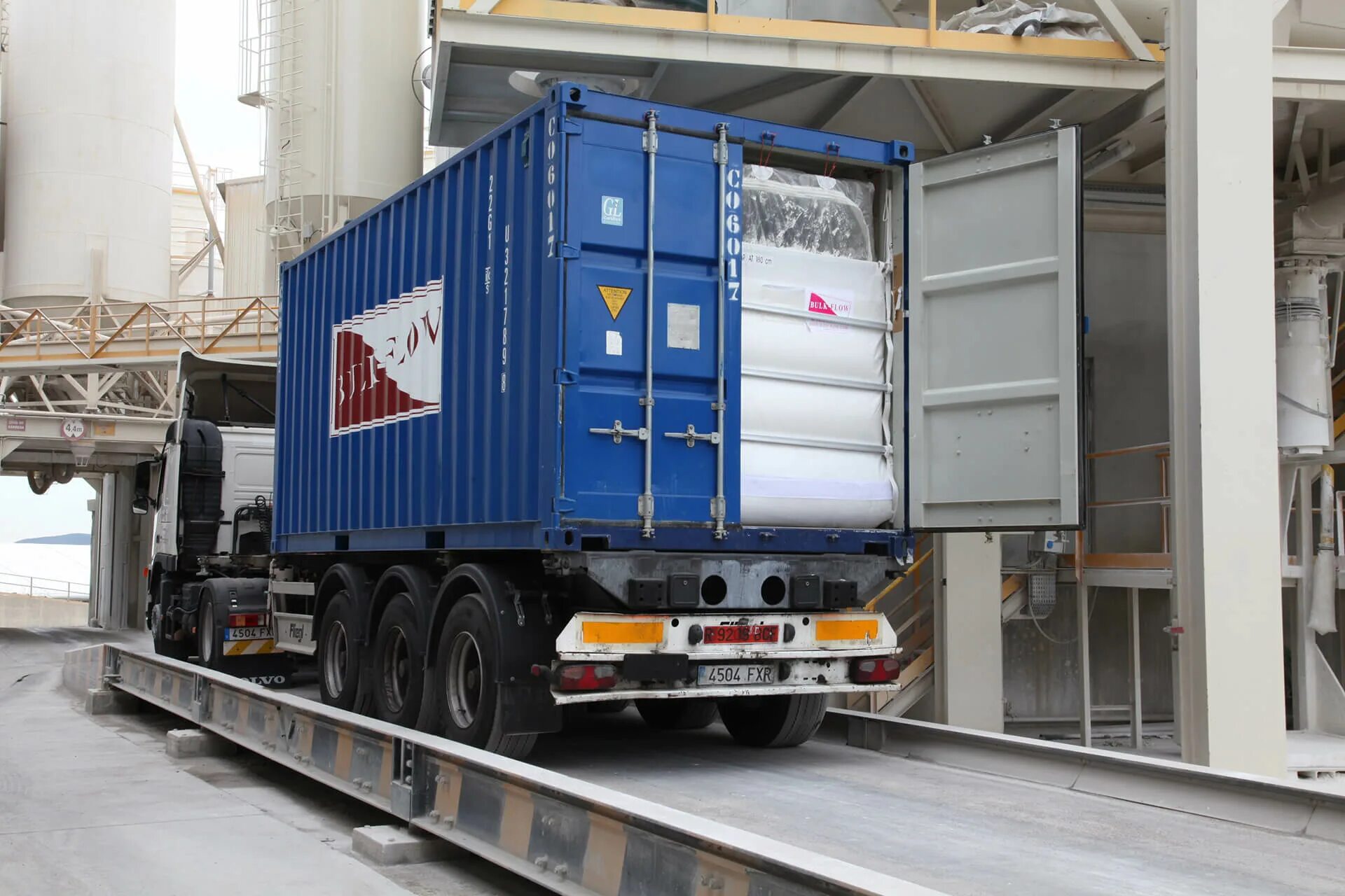 Load method. ISO-контейнер. Bulk перевозка. Container loading. Container unloading.