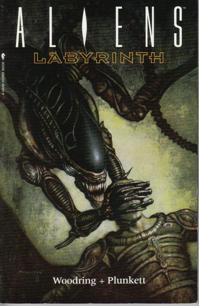 Чужие книга обложка. Книга Alien. Чужой 1 книга. Чужой Dark Horse. Чужой автор книги