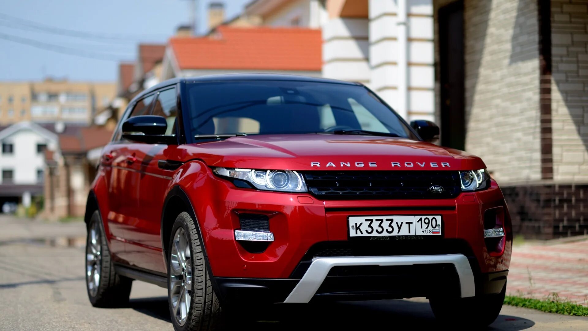 Range rover drive2. Рендж ровер эвок красный. range rover evoque драйв 2. рендж ровер эвок черный с красным. бордовый рэнж ровер evog.