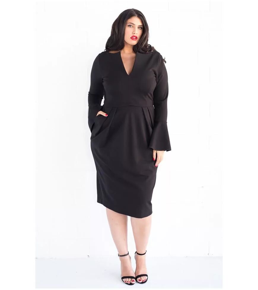 Прямое платье для полных. Классическое платье для полных женщин. Платье с воланами для полных женщин. Трикотажное платье для полных женщин. Платья для полных женщин с рукавом.