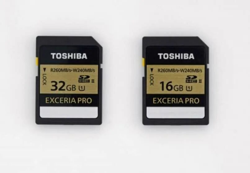 Скорость чтения карт памяти. Самая быстрая SD карта. Самые высокоскоростные карты памяти. Карта памяти Toshiba. Самая скоростная карта памяти SD.