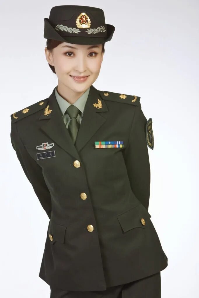 Сам военный форма. Военная форма. Китайская Военная форма. Женская парадная Военная форма. Форма китайской армии.