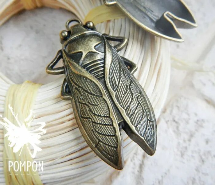 цикады смысл. цикады смысл. цикада тату на спине. цикада тату. тату цикада на груди.