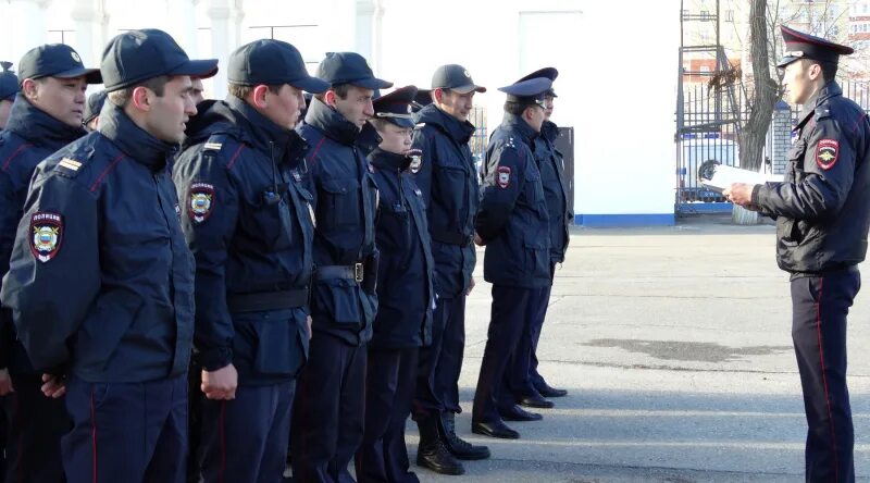 Полк ППС Астрахань. Гаджиахмед Алиев Робертович МВД Астрахань ППС. Патрульно-постовая служба. Патруль города милиция. Горячий номер мвд