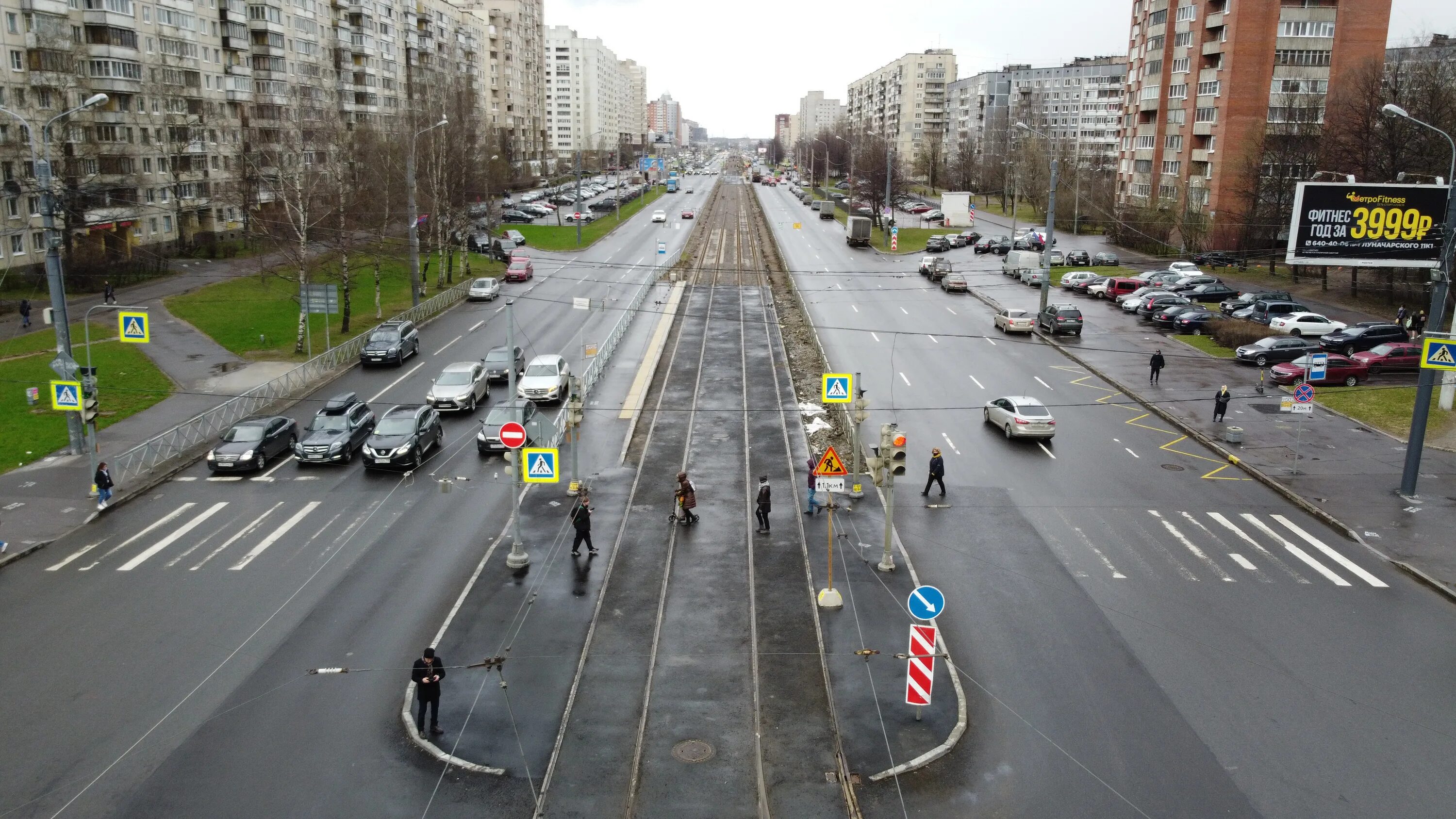 Проспект энгельса 30. Проспект Луначарского и Энгельса. Пр. Просвещения и Энгельса. Трамвай на пр. Энгельса. Проспект Просвещения Энгельса трамваи 2006.