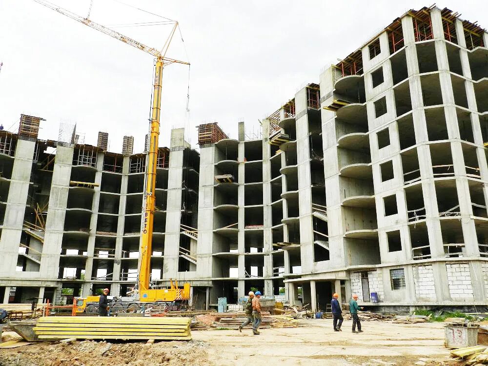 стройка высотки. строительный объект. строительный комплекс капитальное строительство. строительный комплекс капитальное строительство. стройка здания.