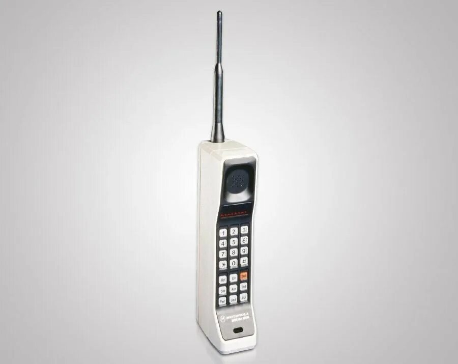 90 90 10 телефон. Motorola DYNATAC 8000x. Motorola DYNATAC 8000. Моторола DYNATAC. Motorola DYNATAC 8000x 1983 год.