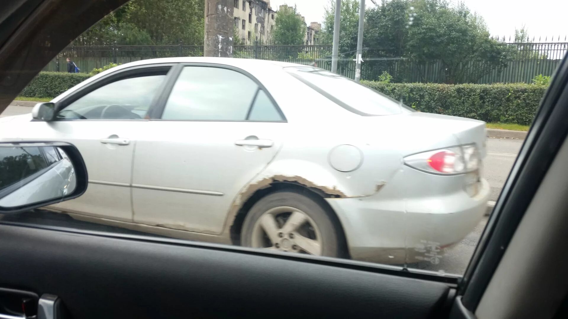 Мазда 6 gg ржавчина. Mazda 6 переварка днища. Мазда 6 сгнила. Мазда 6 сгнила. Мазда 6 сгнила.