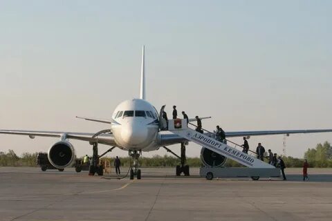 Самолет аэропорта кемерово