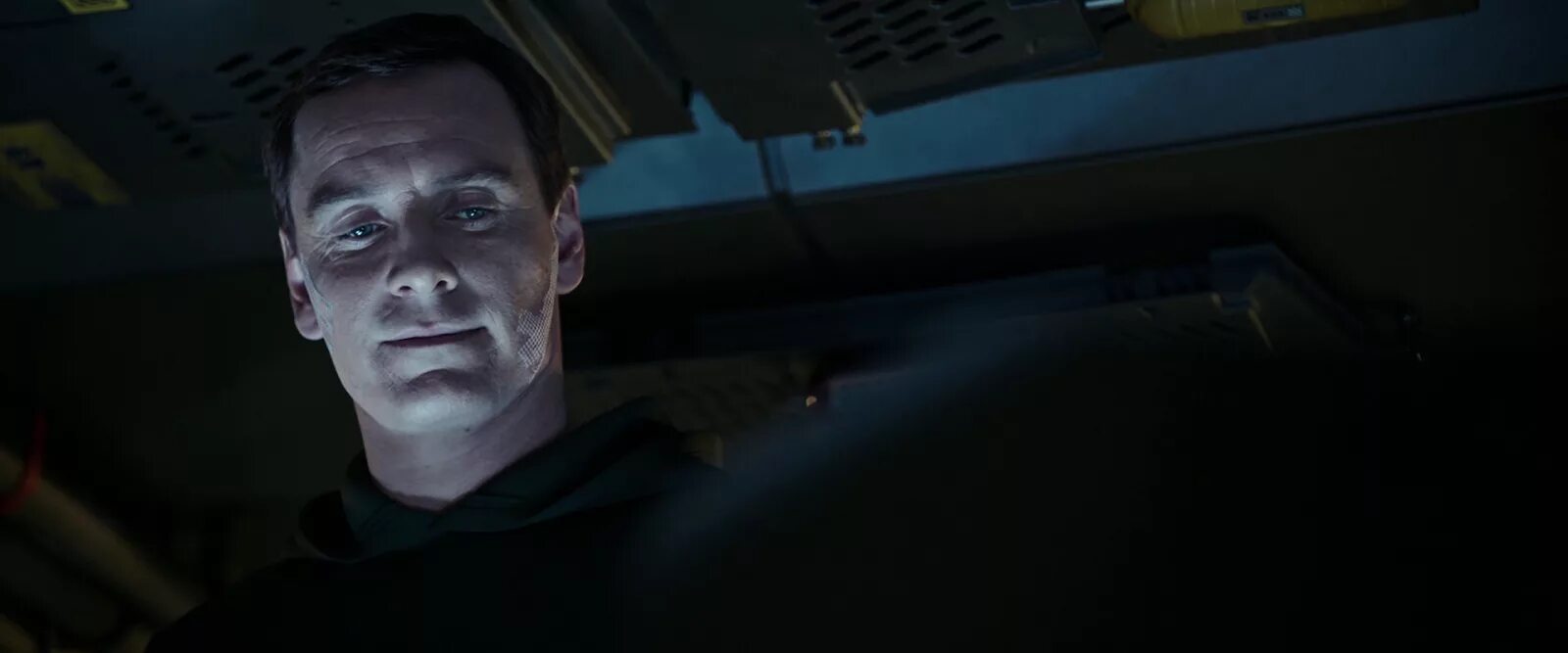 Уолтер завет. Андроид дэвид чужой завет. Майкл фассбендер чужой завет. Андроид дэвид завет. Андроид уолтер.