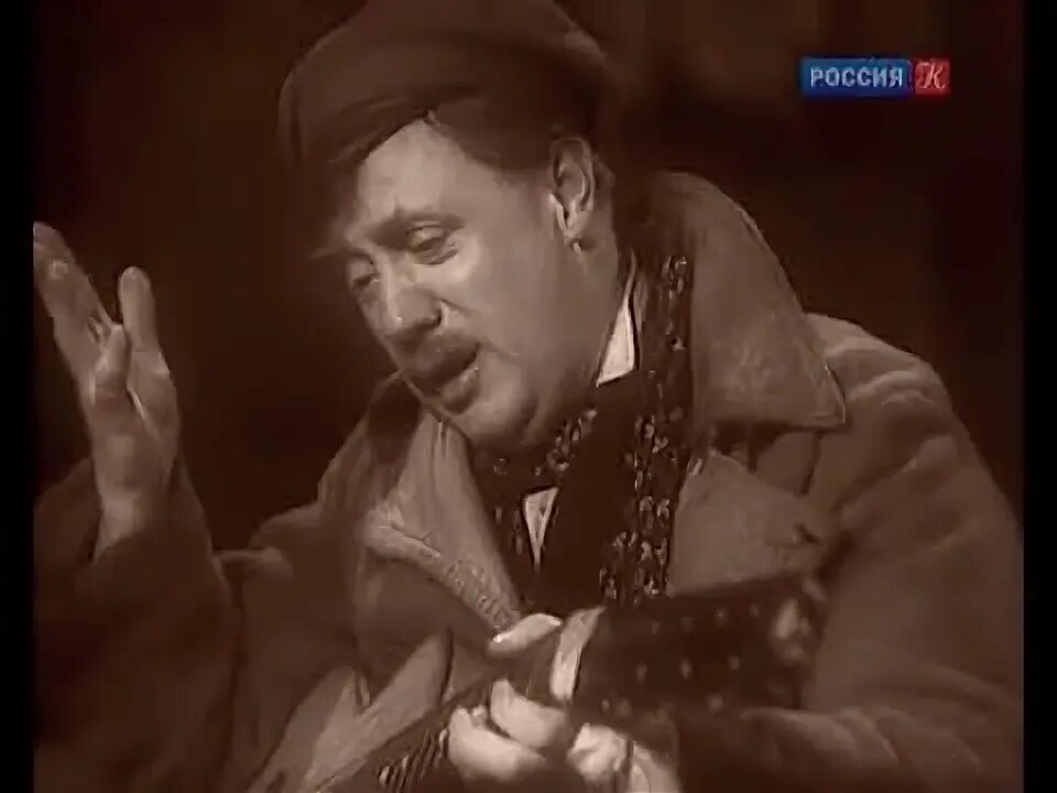 Цыпленок жареный текст. Цыпленок жареный цыпленок пареный. Слушать песню жареная пареная. Цыпленок жареный текст. Слушать песню жареная пареная.