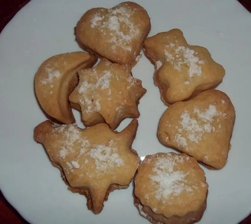 Рассыпчатая выпечка. Рассыпчатая выпечка. Домашнее рассыпчатое печенье. Pesochne pechine. Нежное песочное печенье.