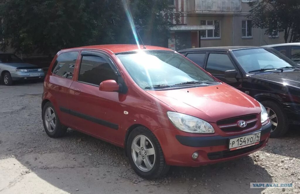 Красный Hyundai Getz 1.6. Хендай Гетц 3-х дверный. Hyundai Getz 3 Door. Hyundai Getz 3 дверный. Купить гетц с пробегом на авито