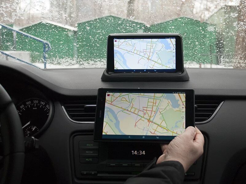 Экран на торпеде. GPS-навигатор avis Smart link gr-7. Планшет с навигацией GPS И ГЛОНАСС 9 дюймов. Монитор с жпс навигатором Cowon.