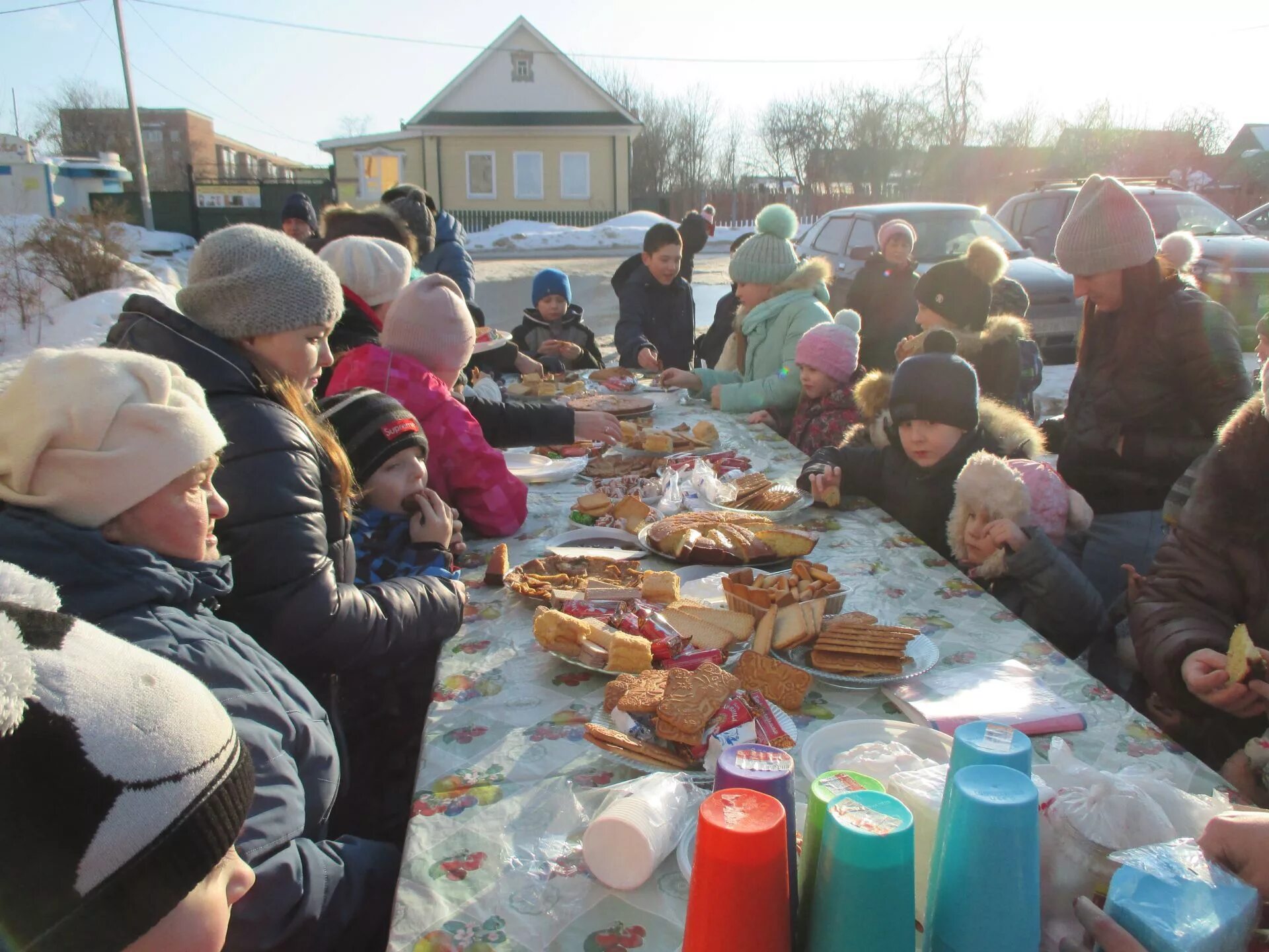 Погода агрыз на 10. Масленица Агрыз. ТОС квартал б Песочня Масляница. Масленица в город Пугачеве. Масленица Кизел.