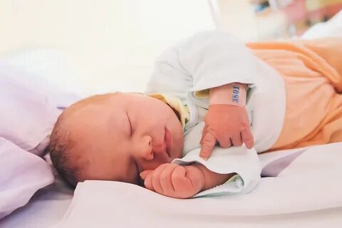 Первая неделя жизни новорожденного ребенка