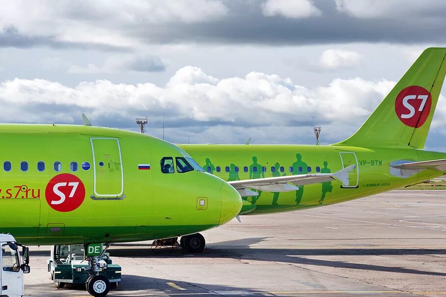 Smartavia 737-800. боинг 737-800 smartavia. самолёт боинг 737 смартавиа. Canadair crj 200 руслайн. фирма самолет отзывы.