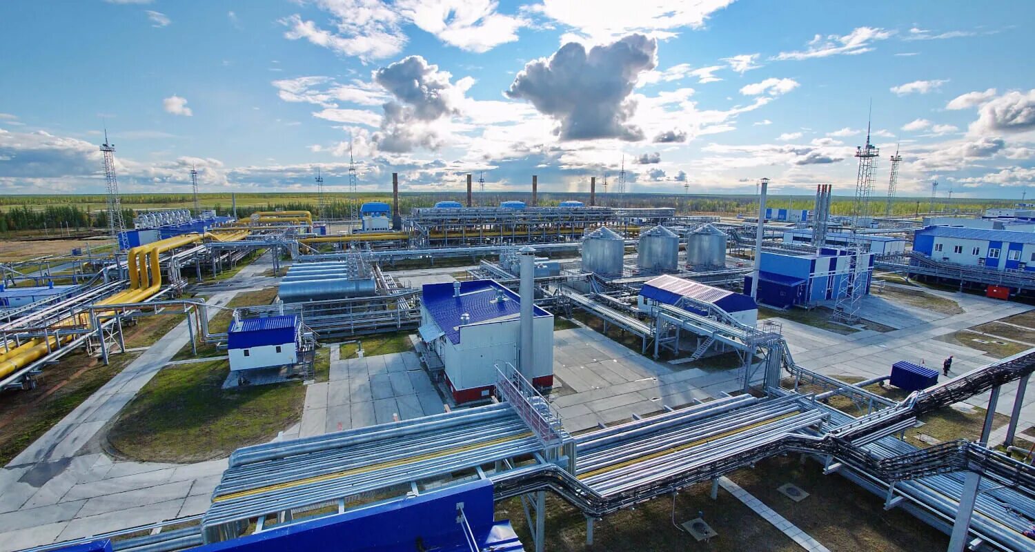 нефтяная промышленность. нефтеперерабатывающие заводы в башкирии. дожимная компрессорная станция новый уренгой. новый уренгой месторождение мессояха. нпз уфанефтехим.