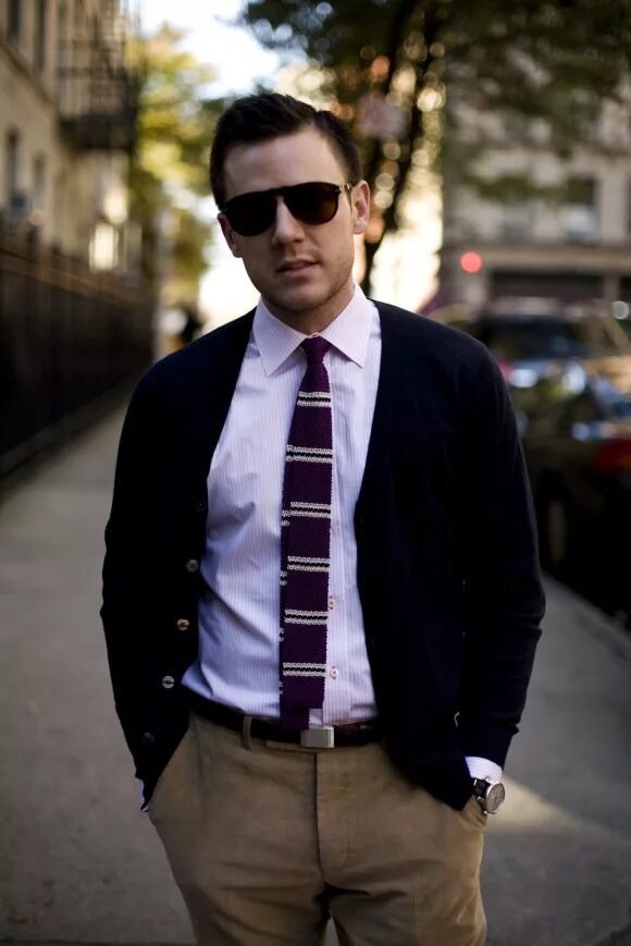 зажим для галстука на мужчине. пиджак с рубашкой без галстука. можно ли одевать галстук. можно ли одевать галстук. можно ли одевать галстук.