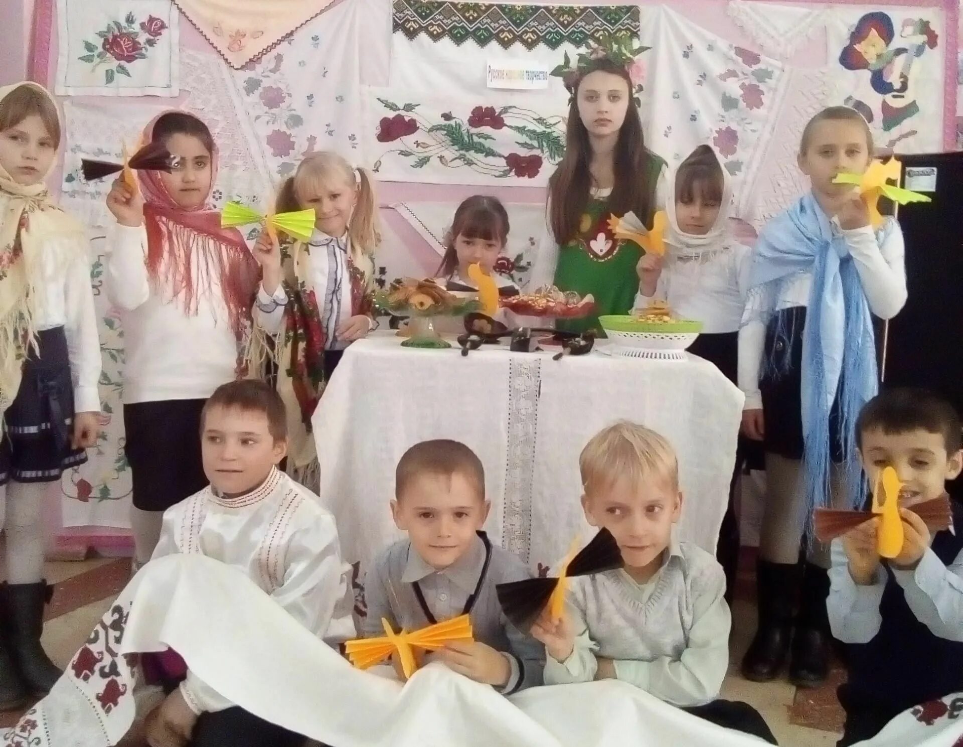 Праздник сороки в 2025 году какого числа. Сороки праздник. праздник сороки жаворонки. сороки праздник 2025. сороки праздник 2025 когда.