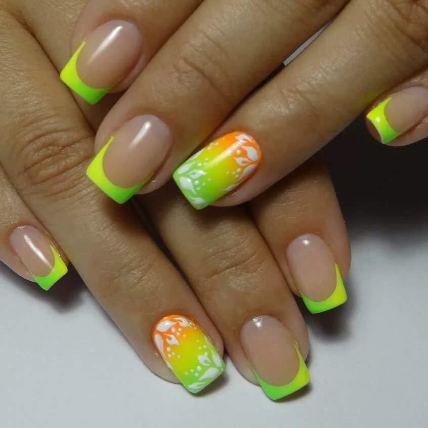 Pin by kay Brekke on Summer nails Diy nails, Rainbow nails, Short acrylic nails 