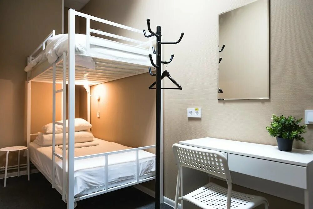 токарей 29 общежитие. Dobedo хостел в екатеринбурге. хостел екатеринбург на ленина 41. адреса общежитий екатеринбург. гостиница хостел екатеринбург.