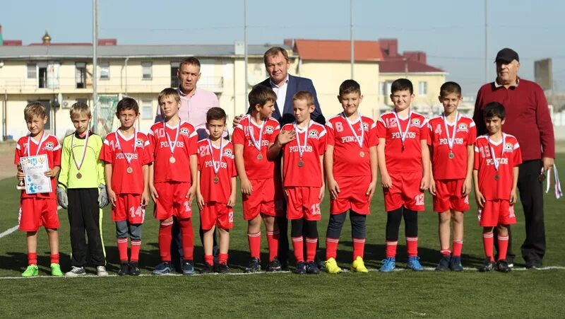 Витязь 2009. Витязь крымск 2009. фк витязь х новоукраинский. витязь варениковская 2008. футбольная команда витязь пермь.