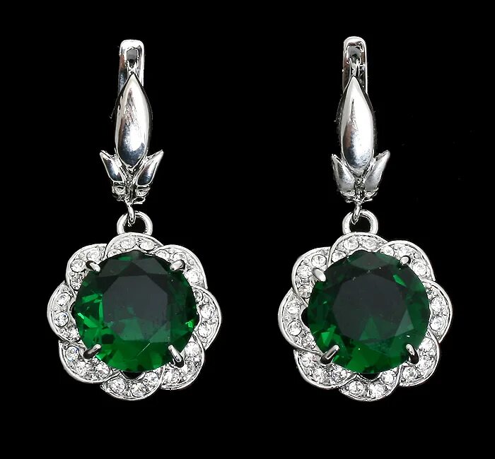 Мужской браслет с изумрудом. Магазин изумруд одежда. Ювелирная сеть изумруд волгоград. Магазин изумруд одежда. Золотые серьги 05605039 с изумрудом и бриллиантами самоцветы.