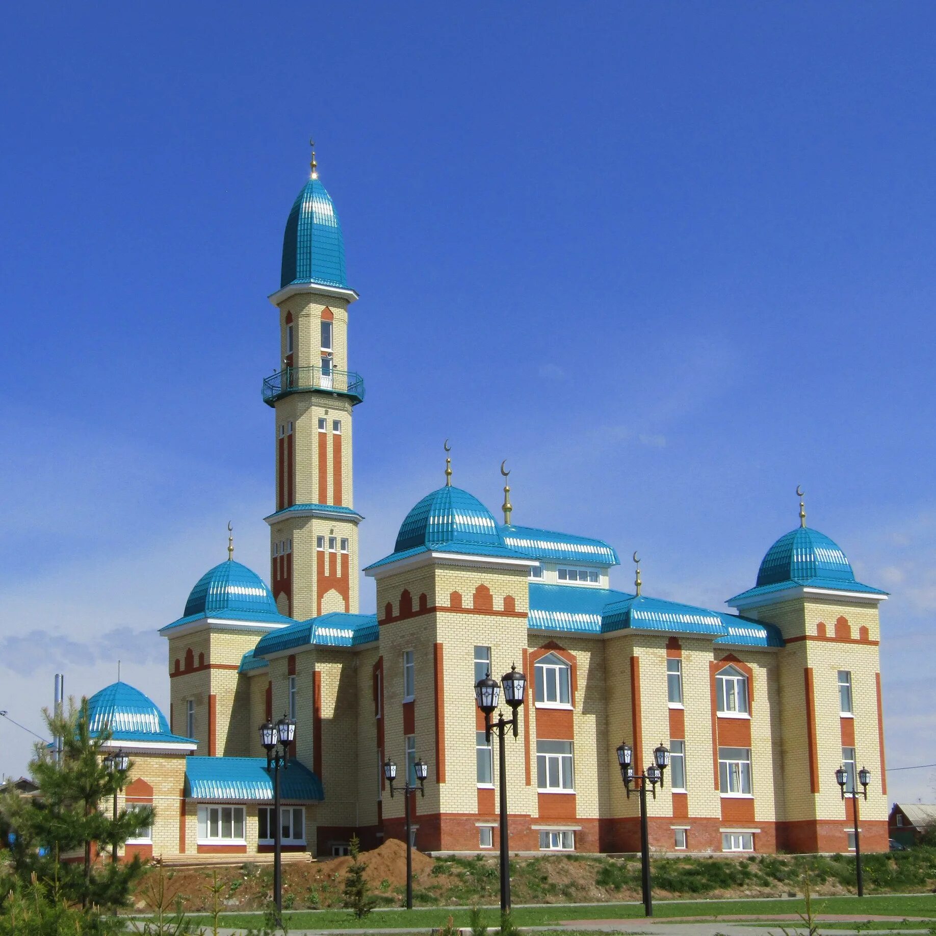 Мечеть Ильдус Арск. Арск мечеть Восточная. Арск город в Татарстане. Мечеть в Арске Восточка.