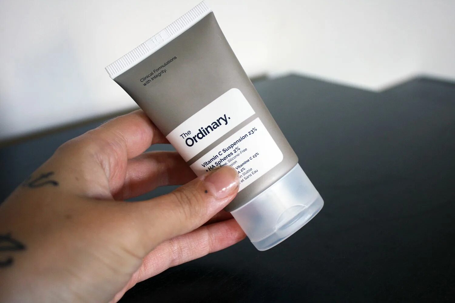 Ordinary vitamin c. The ordinary Vitamin c Suspension 23. The ordinary Vitamin c Suspension 23% + ha Spheres 2%. Кремовая сыворотка the ordinary Vitamin c Suspension 23% + ha Spheres 2%. The ordinary Vitamin c Suspension 30 in Silicone.