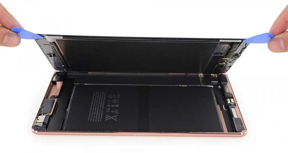 Как вынуть батарею у айфона. Ipad pro 9. Ремонт ipad спб. Айпад за 1000 рублей. Tablet repair.