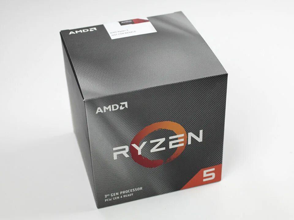 Amd ryzen 5 отзывы. Ryzen 5 3600xt. AMD Ryzen 5 3600xt Box комплектация. Упаковка AMD Ryzen. 3600xt.