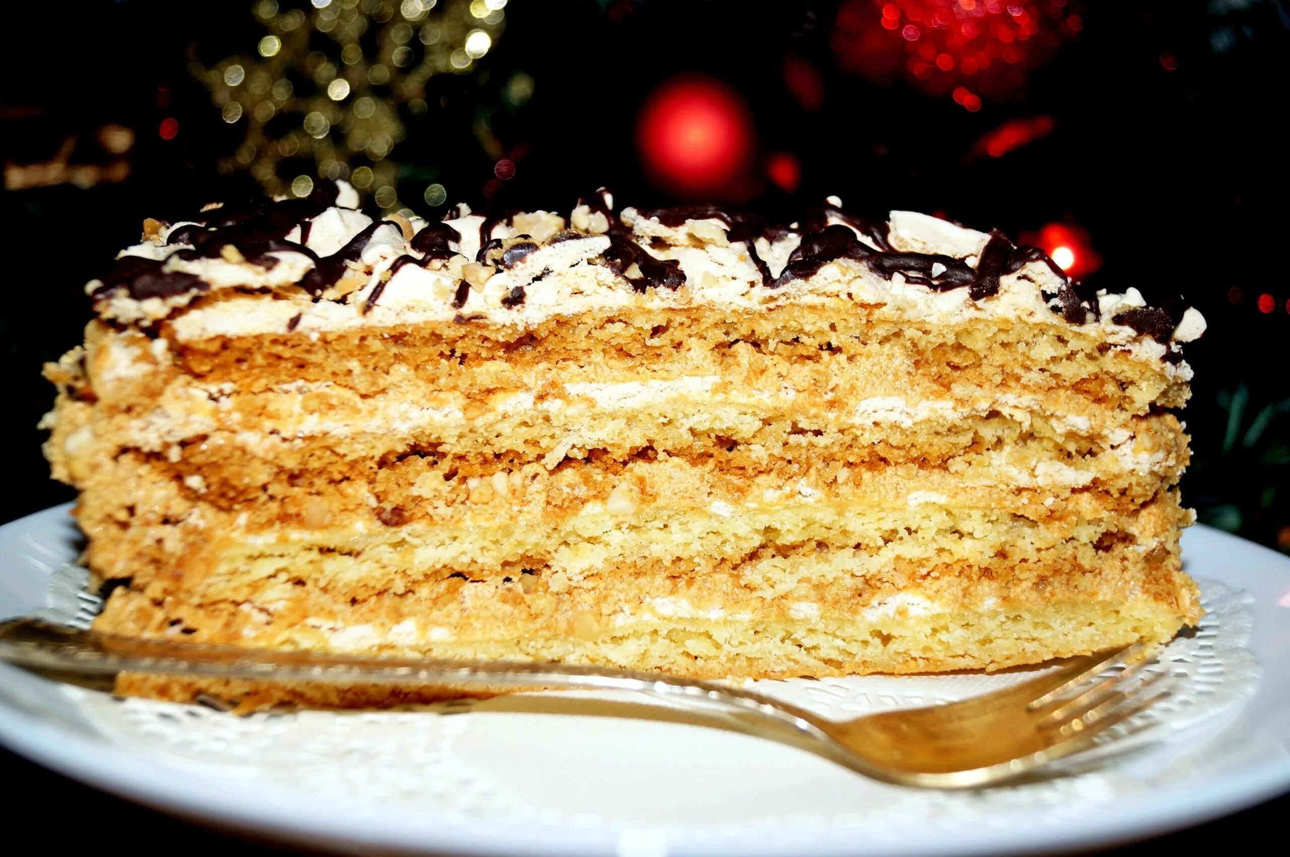 песочный торт. медовый торт лакомка. сметанник пирожное песочное. берлинский сметанник. торт из песочного теста со сметанным.