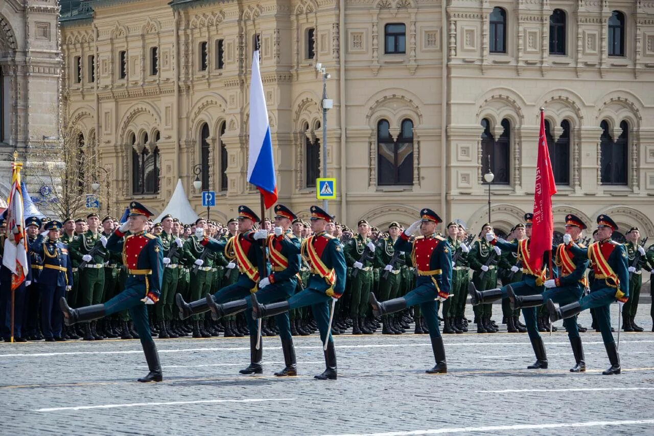 Парад девятого мая. Парад Победы Петербург 2022. Парад 9 мая 2023 в Москве на красной площади. Парад на красной площади в Москве 2022. Парад 9 мая в Москве 2022 на красной площади.