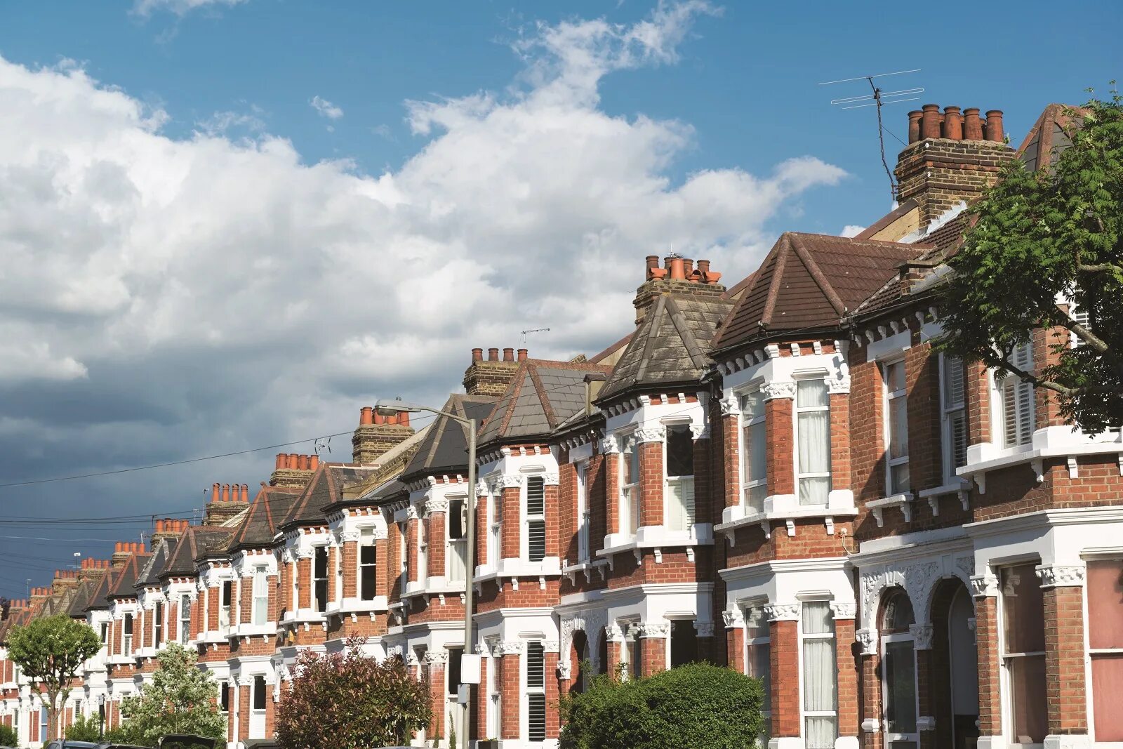 Terraced House в Голландии. Дома в Англии. Ряд домов Англия. Terraced House in Britain. Housing in uk