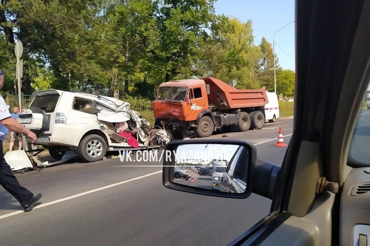Дтп южная окружная. Южная окружная рязань авария сегодня. Авария на южной окружной рязань. Фото ночного дтп рязань. Дтп в рязани на окружной.