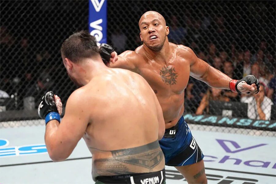 Фрэнсис нагано боец. Бой сирил гана. Джон джонс боец ufc. Бой сирил гана. Бой сирил гана.