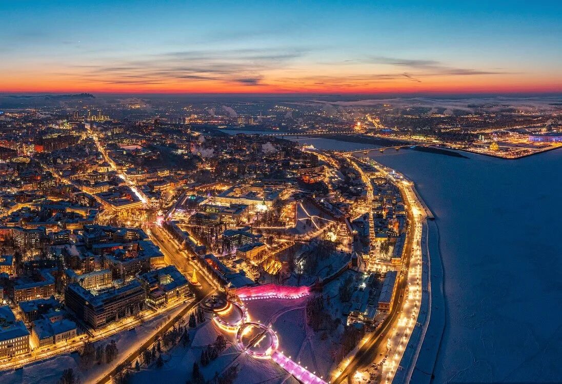 Сфр по нижегородской. Нижний Новгород столица Поволжья. Нижний Новгород с птичьего полета. Столица Нижний Нижний Новгород. Нижний Новгород 3 столица России.