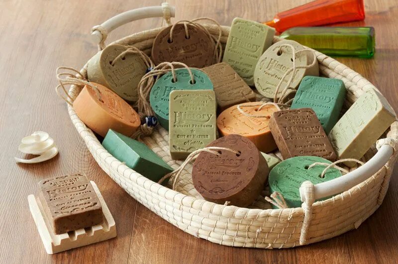 Emmy made a soap. Handmade мыло ручной работы. ассоциации с мылом ручной работы. стенд для мыла ручной работы. натуральное мыло ручной работы прованс кубики.