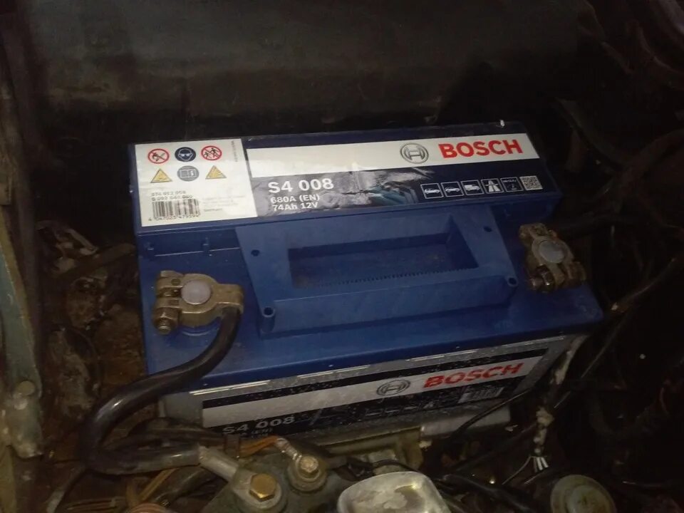 мерседес 124 акб 1998. подставка под аккумулятор мерседес 124. аккумулятор мерседес w124. 8. W124 мерседес акб.