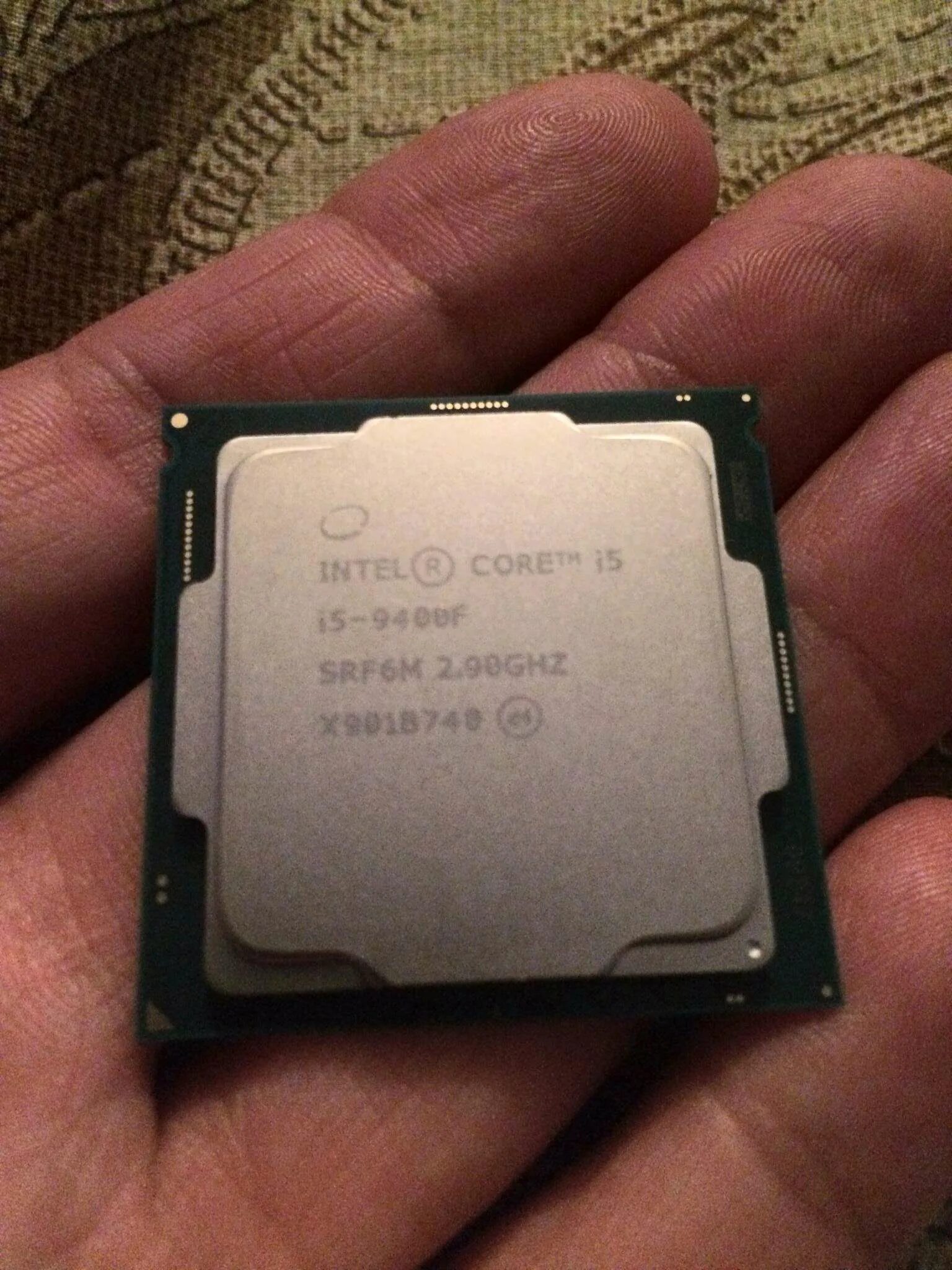 Процессор i5 9400