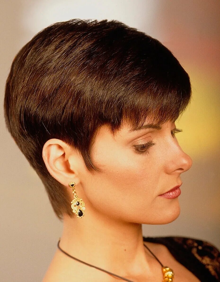 стрижка градуированное каре каскад боб.