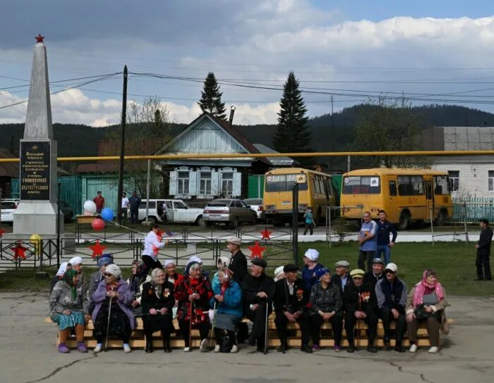 Деревня тирлян башкирия. Тирлянский башкортостан. Памятник героям тирлян. Тирлянский башкортостан село белорецкий. Деревня тирлян башкирия.