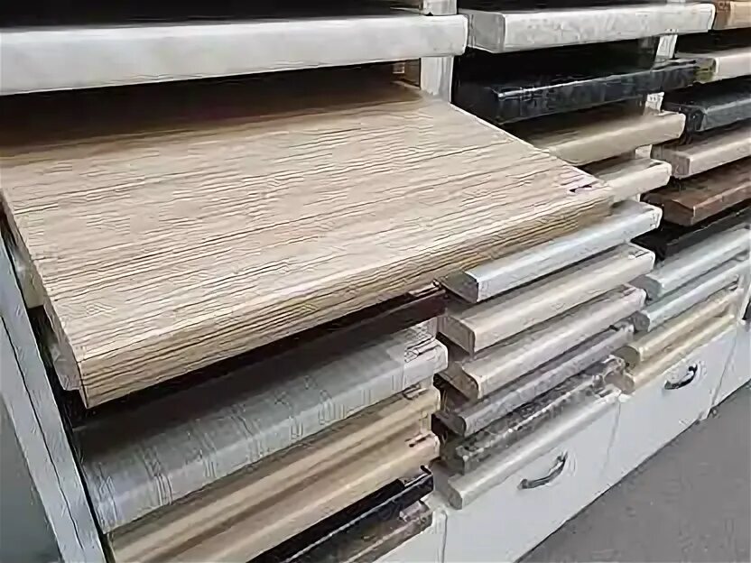 Склад столешниц. Обрезки столешницы. Обрезки столешниц. Обрезки дсп. Луганск столешница обрезка.