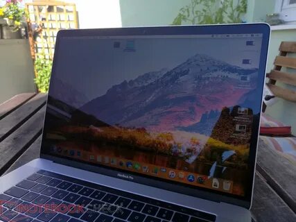 Экран macbook pro 15