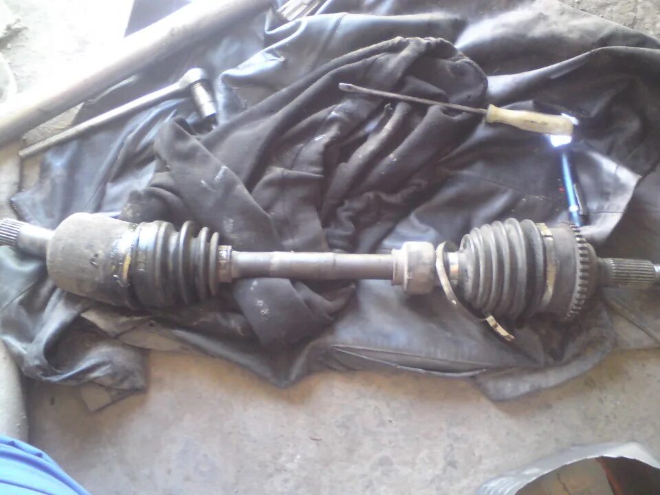 8 граната правая. мазда demio dy3w граната передняя. гранаты на мазду. шрус внутренний левый мазда 3. мазда 3 левая граната.