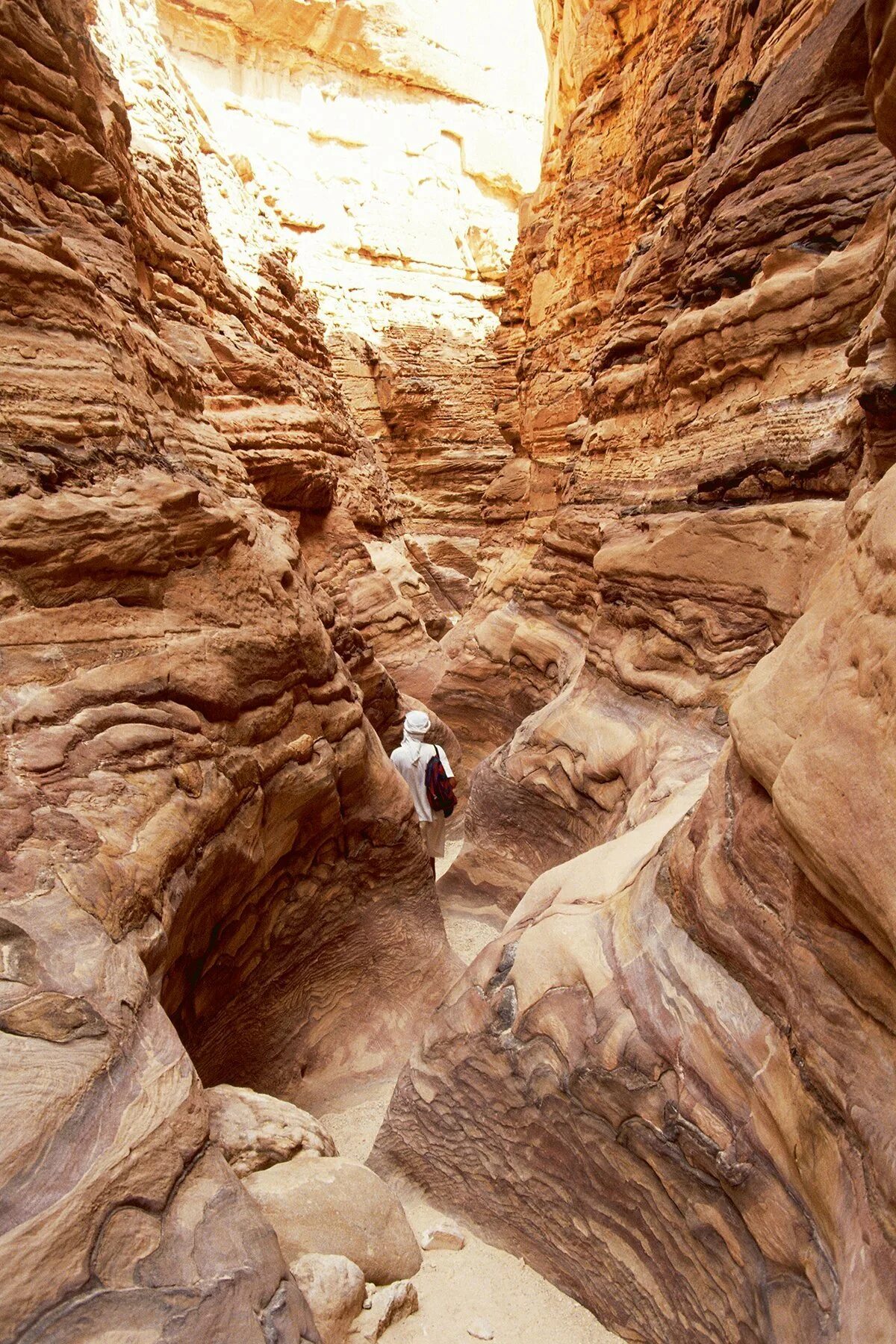 Каньон Салама Египет. Цветной каньон Нувейба. Шарм-Эль-Шейх каньон красный. Цветной каньон Синай. Каньон шарм эль шейх