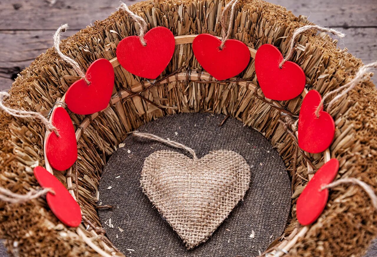 Рамка сердце. Цветы сердце. Сердечки картинки. Фотографии сердечек. Сердечки.