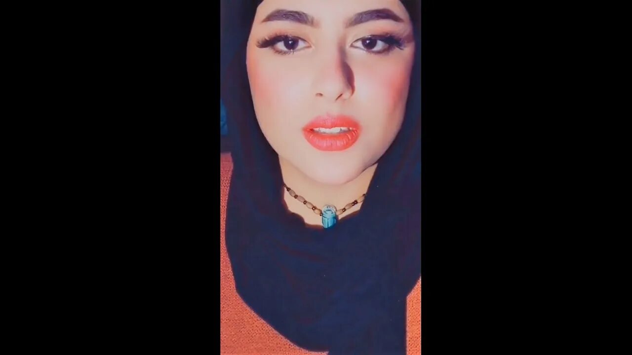 Арабские песни девушка поет