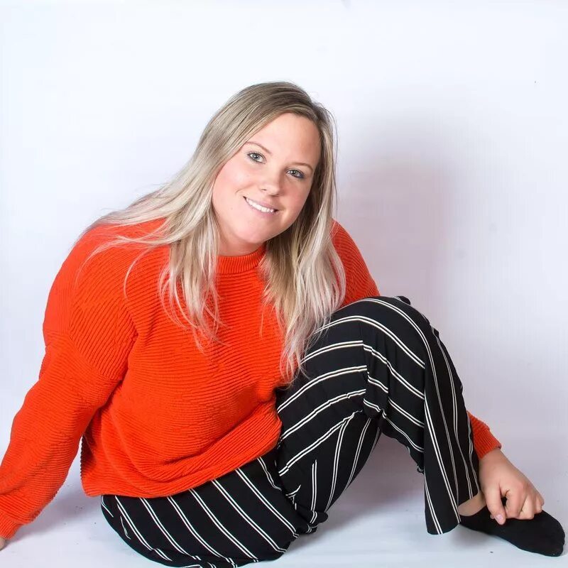 Ампути. Ампути 2022. Amputee одноногая. Ампути. Настя беляева одноногая.